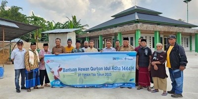 PT. Timah Tbk. Menyalurkan Bantuan Hewan Kurban di Pulau Belitung