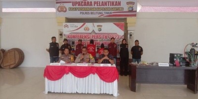 Polres Beltim mengadakan Konferensi Pers tentang kasus pembobolan ATM di Kelapa Kampit, ini Kata Kapolres dan Kasatreskrim.