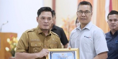 PT Timah Tbk Terima Penghargaan Wajib Pajak Badan yang Taat Pajak dari Bupati Bangka Barat